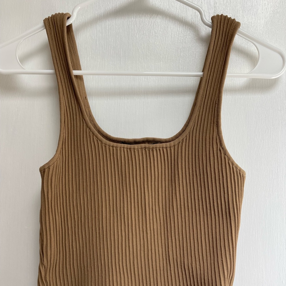 Forever 21 brand, crop top, size small